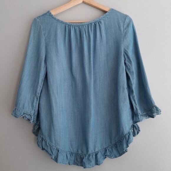 GAP Relaxed Fit Ruffle Blouse Top Chambray Blue Sz XS - Picture 7 of 11